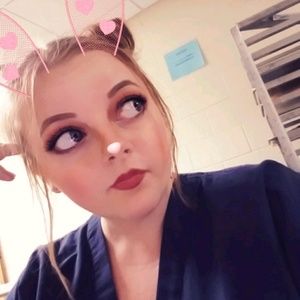 Meet your Posher, Allison